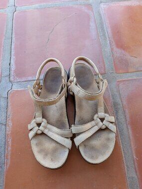 Teva Ventura Cork leather sandals